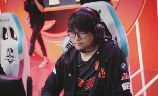 国服莱西奥出装与铭文全解析，泣血爆伤流登顶攻略